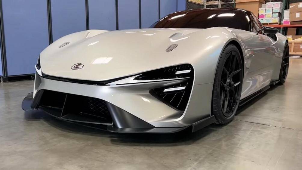 Hiện chưa rõ thời điểm tung ra thị trường và giá bán của Lexus Electrified Sport phiên bản thương mại