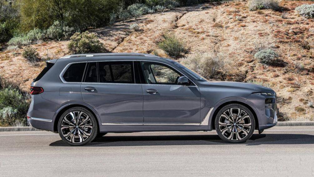 5. BMW X7