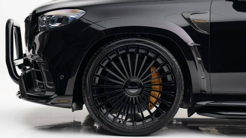 Mansory mang đến 6 thiết kế mâm, với kích thước từ 22 inch đến 24 inch, màu sắc thay đổi theo ý thích chủ nhân