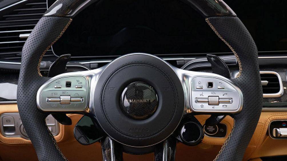 Mercedes-AMG GLS 63 4MATIC+ được trang bị động cơ V8 Biturbo dung tích 4.0L, công suất tối đa 612 mã lực và mô-men xoắn cực đại 850 Nm