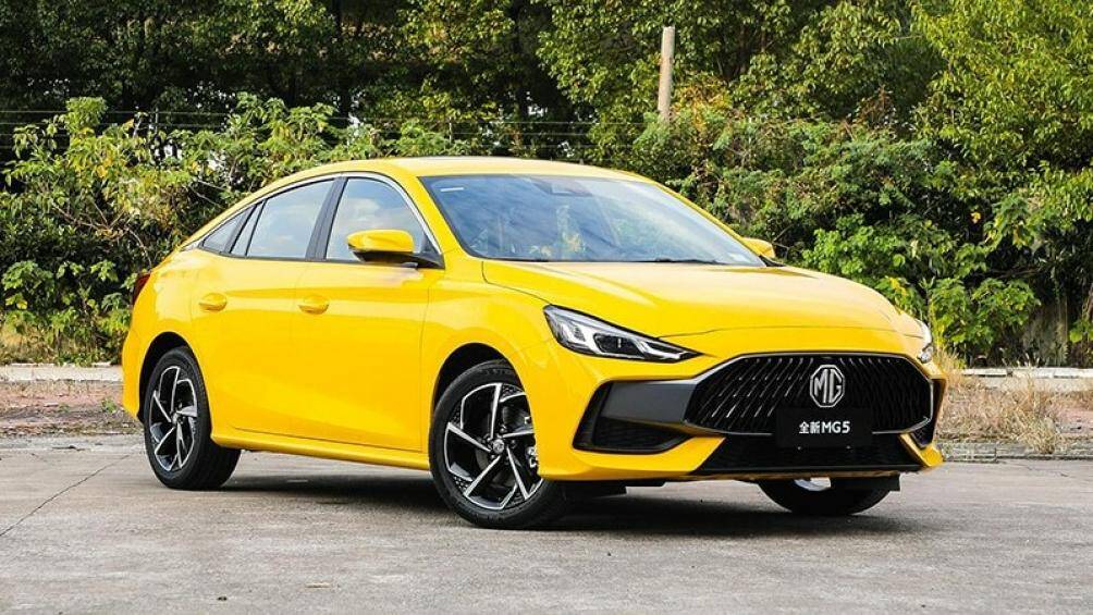 8. MG 5 (doanh số: 99 nghìn chiếc)