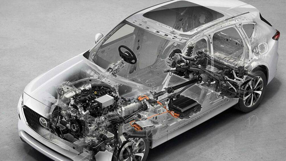 Mazda CX-60 được trang bị động cơ diesel SkyActiv-D 6 xi-lanh thẳng hàng, tăng áp, dung tích 3.3L cho công suất tối đa 228 mã lực và mô-men xoắn cực đại 500 Nm