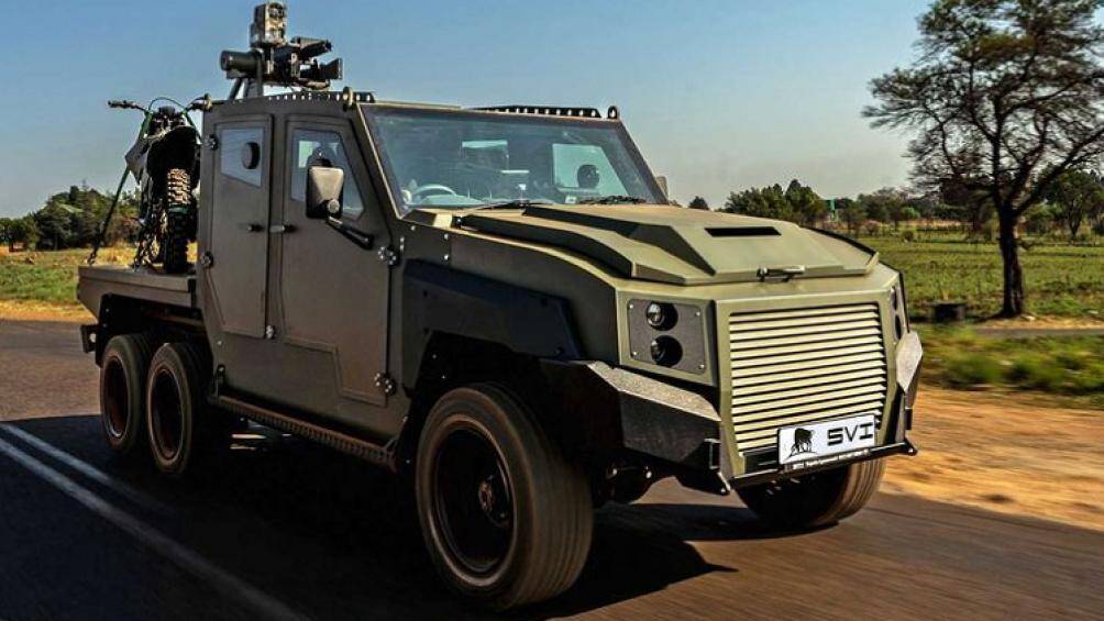 Công ty SVI Engineering có trụ sở tại Nam Phi vừa ra mắt mẫu xe bọc thép mới dựa trên nền tảng của chiếc SUV Toyota Land Cruiser J70