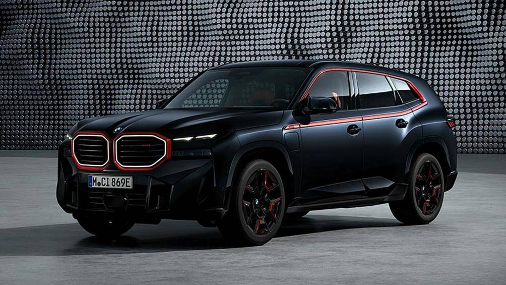 Trong khi bản Label Red có công suất tổng cộng lên đến 735 mã lực và mô-men xoắn cực đại 997 Nm