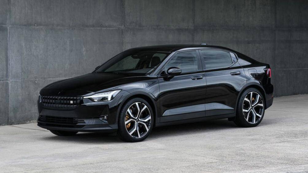 6. Polestar 2 (phạm vi hoạt động mỗi lần sạc đầy: 360 km)