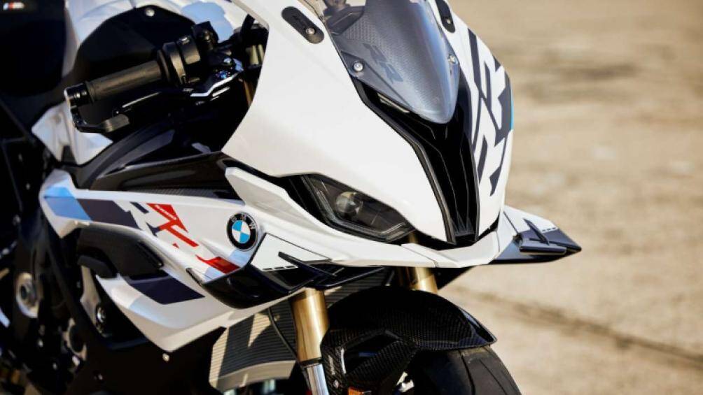 Đáng chú ý là hệ thống khí động học, động cơ, hệ thống treo và khung gầm, cũng như loạt trang bị điện tử hỗ trợ lái xe