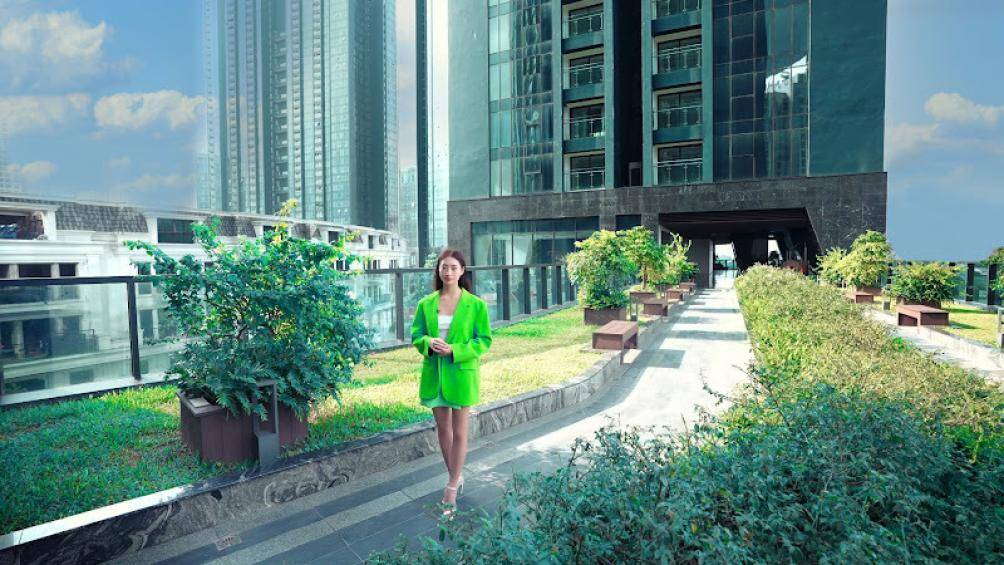 Hay những khoảnh khắc phi&ecirc;u bồng, thả hồn v&agrave;o m&acirc;y gi&oacute; tại &ldquo;chốn bồng lai&rdquo; ở giữa lưng chừng trời&hellip;