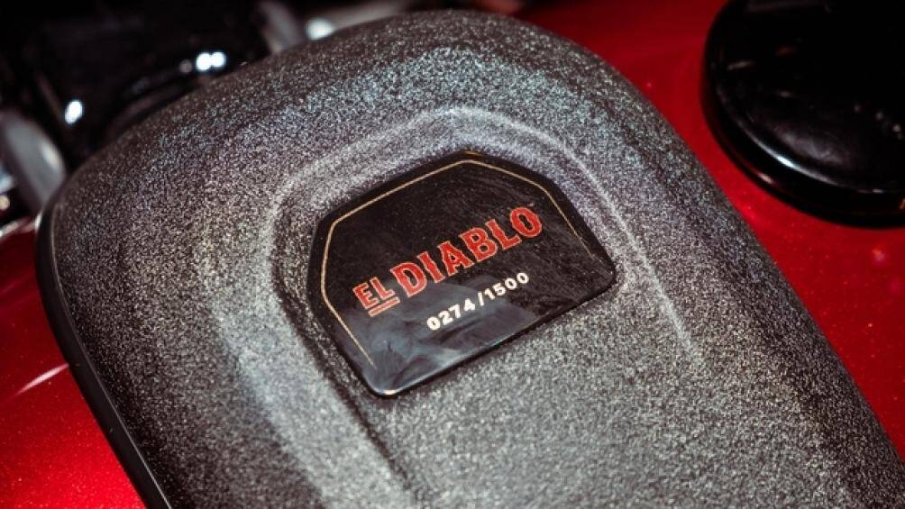 Xe thuộc bộ sưu tập này đều được sản xuất số lượng hạn chế, có đánh số thứ tự và chỉ xuất xưởng một lần duy nhất