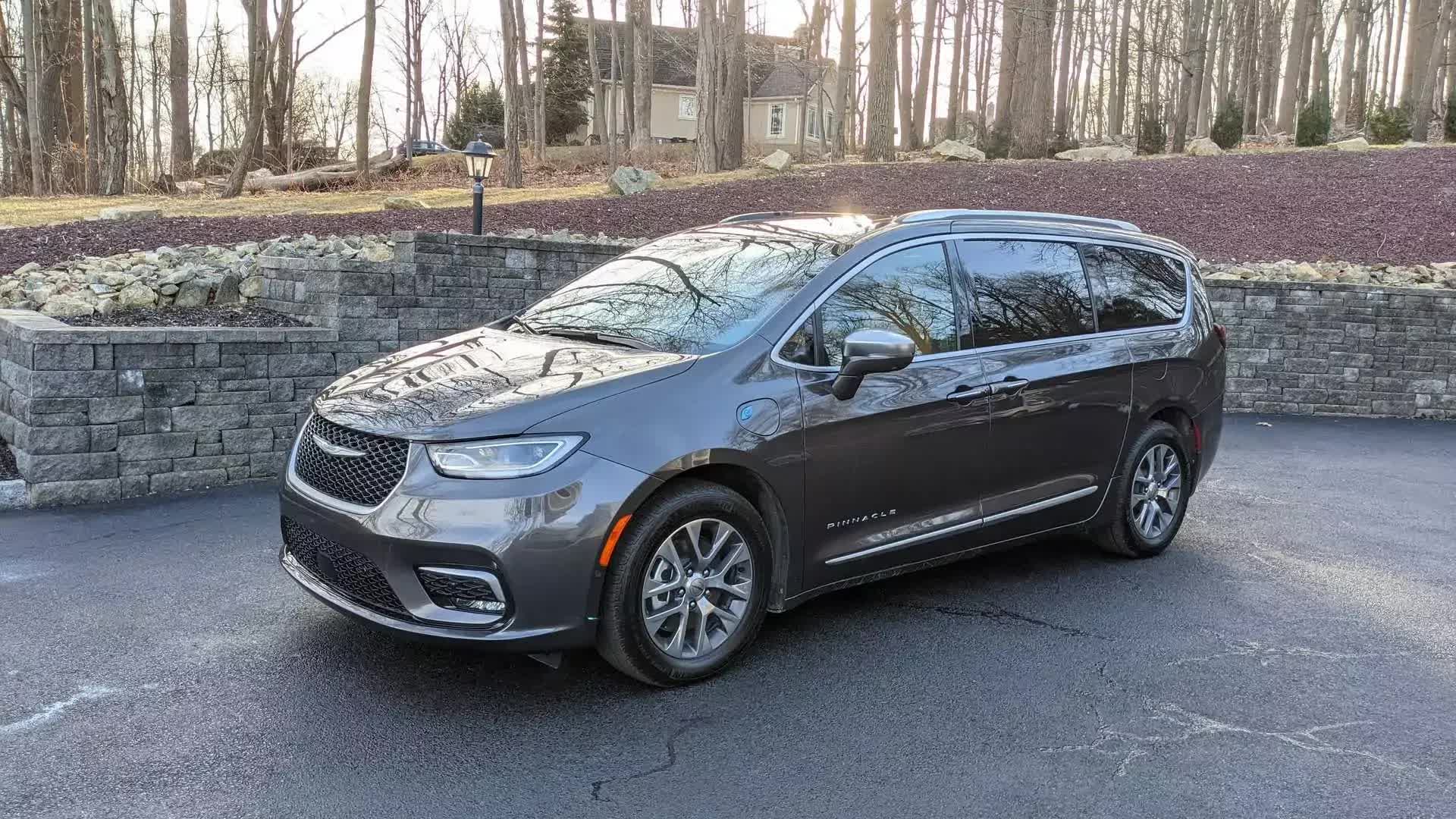 5. Chrysler Pacifica (doanh số: 63.000 chiếc)
