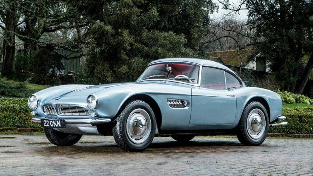 1. BMW 507 Touring Sports Car With HardTop 1957 (giá: 4,9 triệu USD)