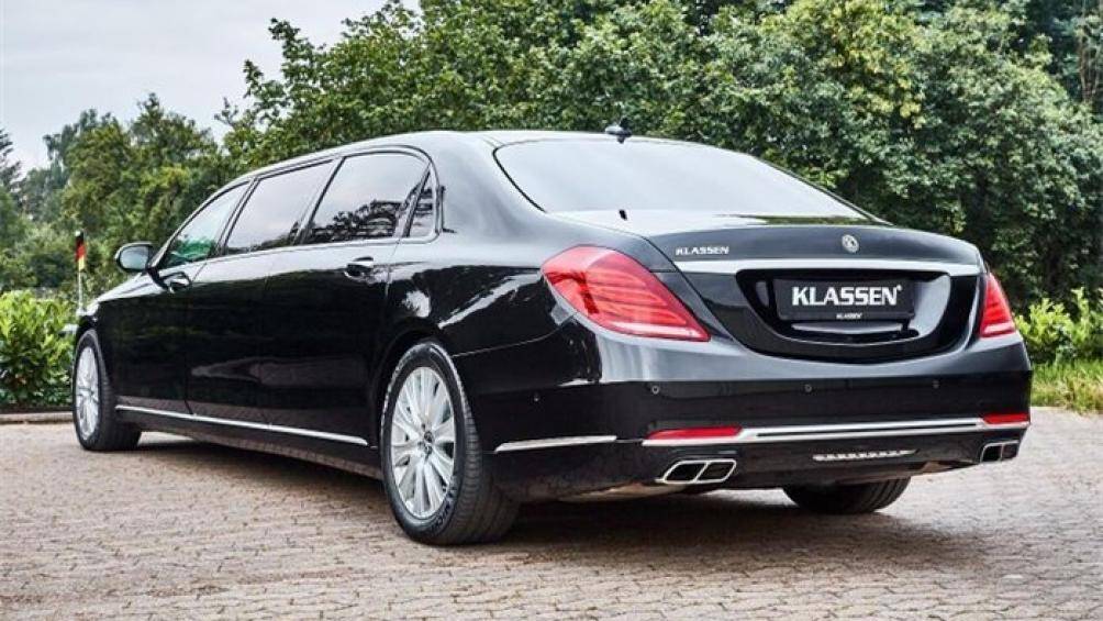 Xe sở hữu ngoại hình bắt mắt với màu đen sang trọng, đi kèm là những chi tiết mạ crôm sáng bóng