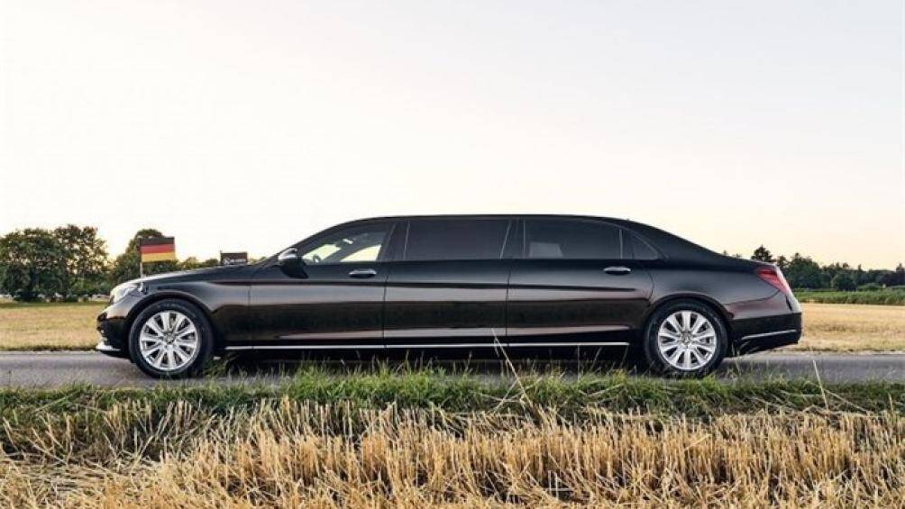 Bộ mâm đa chấu khóa tâm với logo Klassen và sử dụng lốp Michelin đặc biệt, giúp xe vẫn có thể di chuyển dù bị trúng đạn