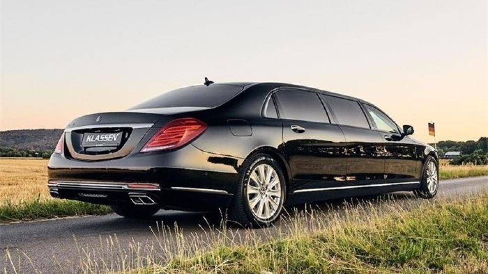 Mercedes-Maybach S 650 có chiều dài trục cơ sở lên đến 4.415 mm, dài hơn 1.050 mm so với nguyên bản