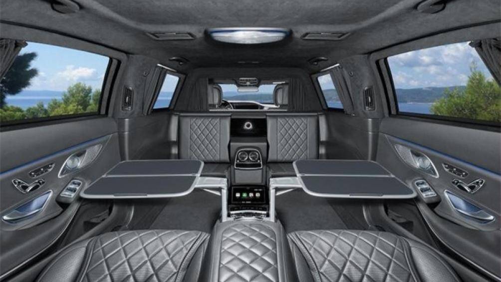 Vì trục cơ sở được kéo dài nên không gian nội thất của chiếc xe sang này khá rộng rãi với 6 chỗ ngồi