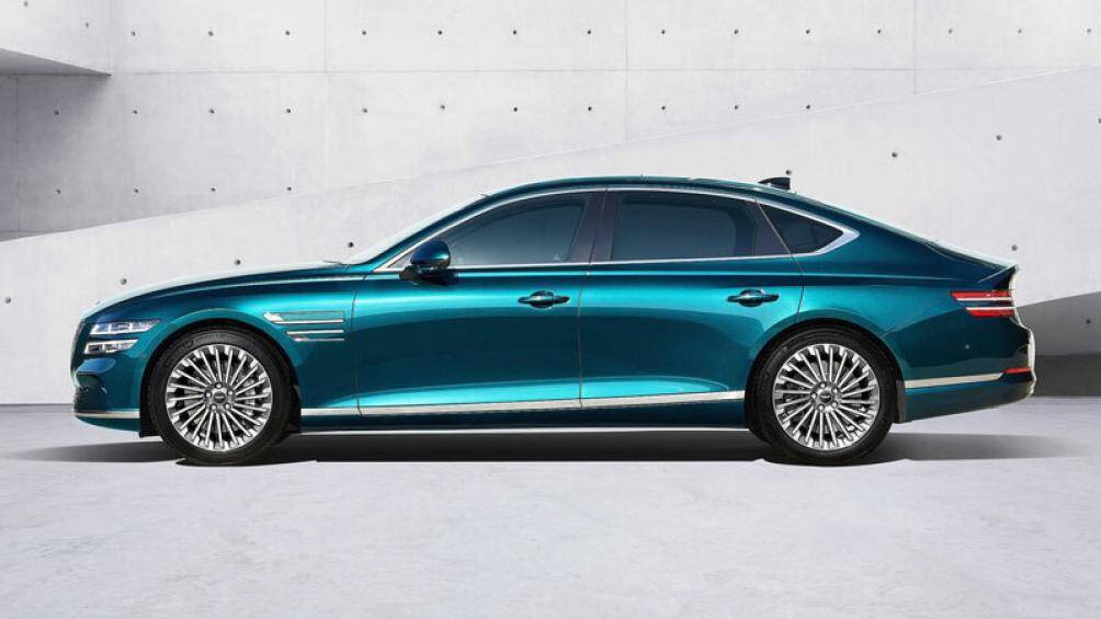 2. Genesis Electrified G80