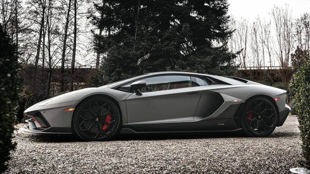 9. Lamborghini Aventador