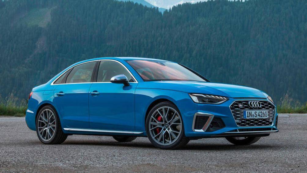 7. Audi S4 Sedan (giá khởi điểm: 51.900 USD)