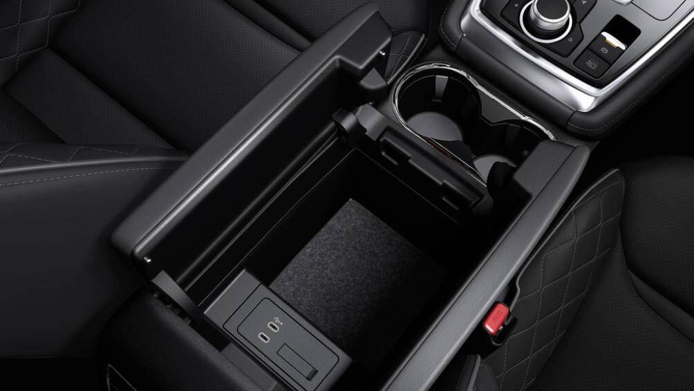 Các tùy chọn động cơ trên Mazda CX-8 2023 giữ nguyên bao gồm các bản 2.5L tăng áp 227 mã lực, 420Nm mô men xoắn