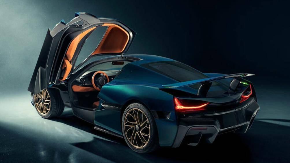 4. Rimac Nevera (công suất tối đa: 1.914 mã lực)