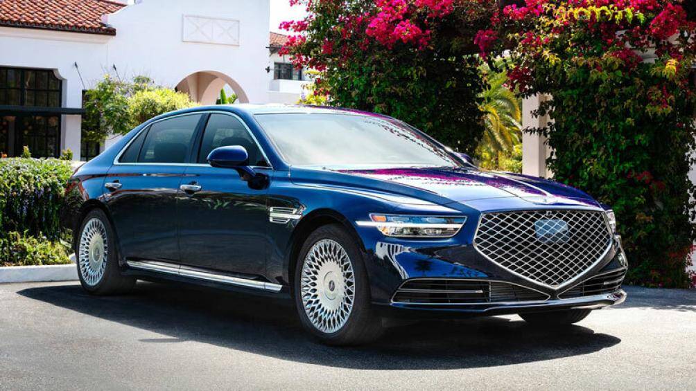 1. Genesis G90 2022