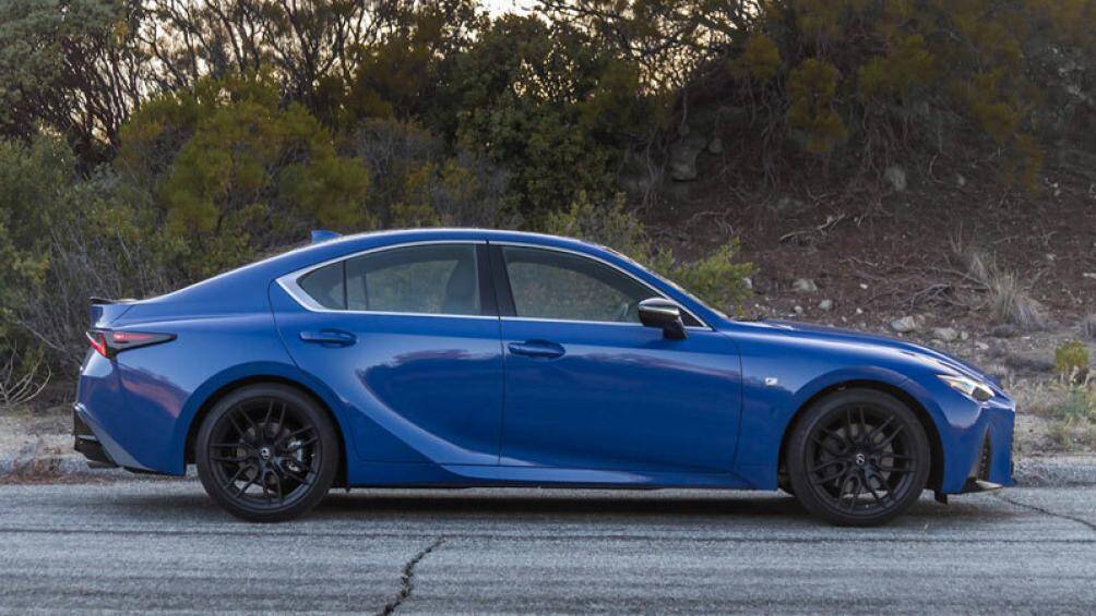 6. Lexus IS 2022
