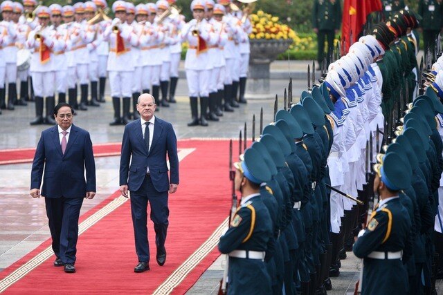 Kim ngạch thương mại hai chiều năm 2021 đạt 11,2 tỷ  USD; 9 tháng đầu năm 2022 đạt 9,45 tỷ USD. Tính đến tháng 8/2022, Đức có 431 dự án còn hiệu lực với tổng vốn đầu tư đăng ký hơn 2,31 tỷ USD, đứng thứ 4/24 trong EU  và thứ 18/141 quốc gia và vùng lãnh thổ đầu tư tại Việt Nam.