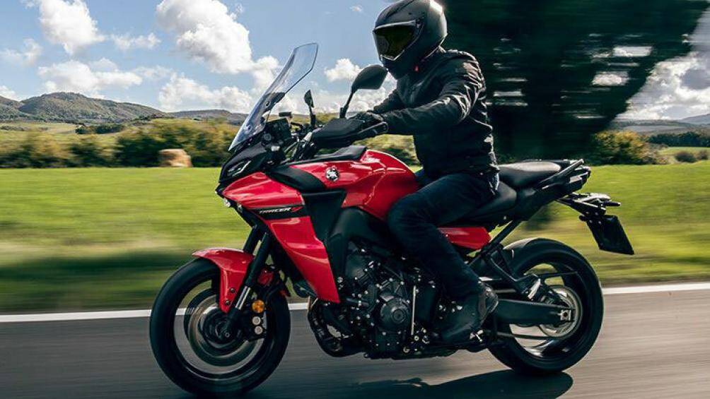 Adaptive Cruise Control (ACC) giúp người điều khiển xe có thể duy trì tốc độ cũng như khoảng cách an toàn với xe phía trước