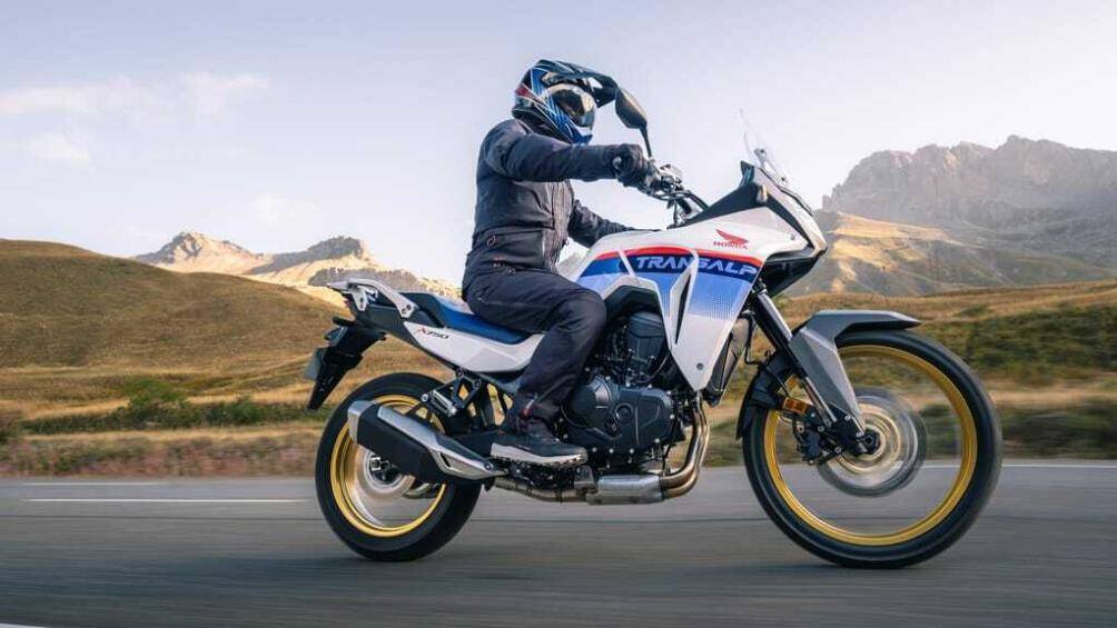 Transalp là dòng mô tô phân khối lớn từng được hãng Honda ra mắt lần đầu tiên vào năm 1986