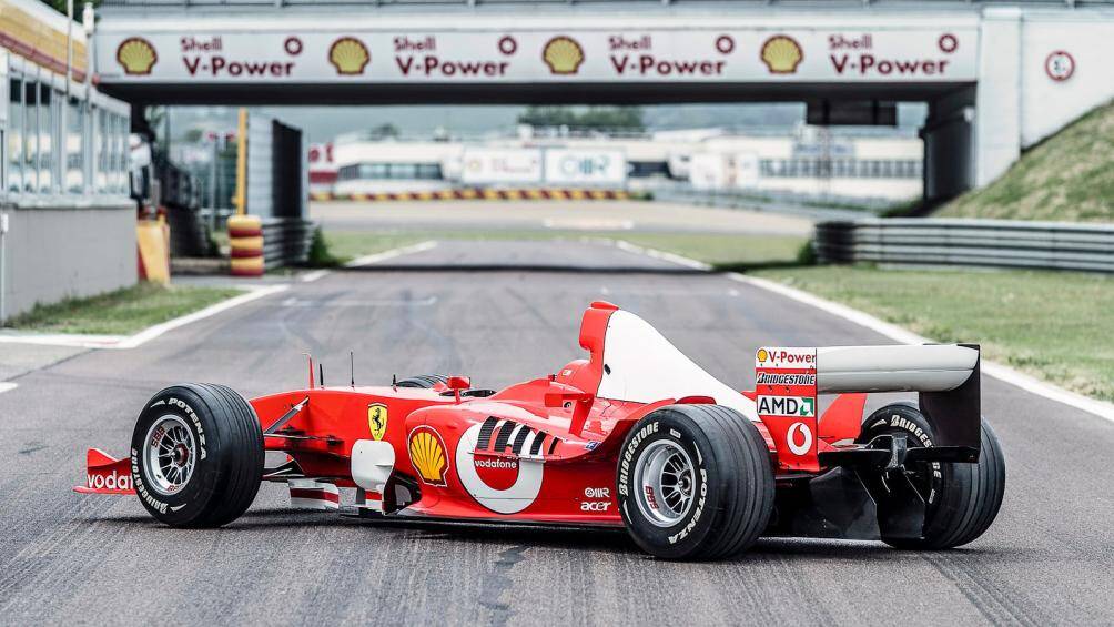 Mẫu xe F2003 GA của Schumacher được bán với giá tương đương 14,87 triệu USD, gấp hơn 8 lần giá trị của một chiếc Monza SP1 hoàn toàn mới