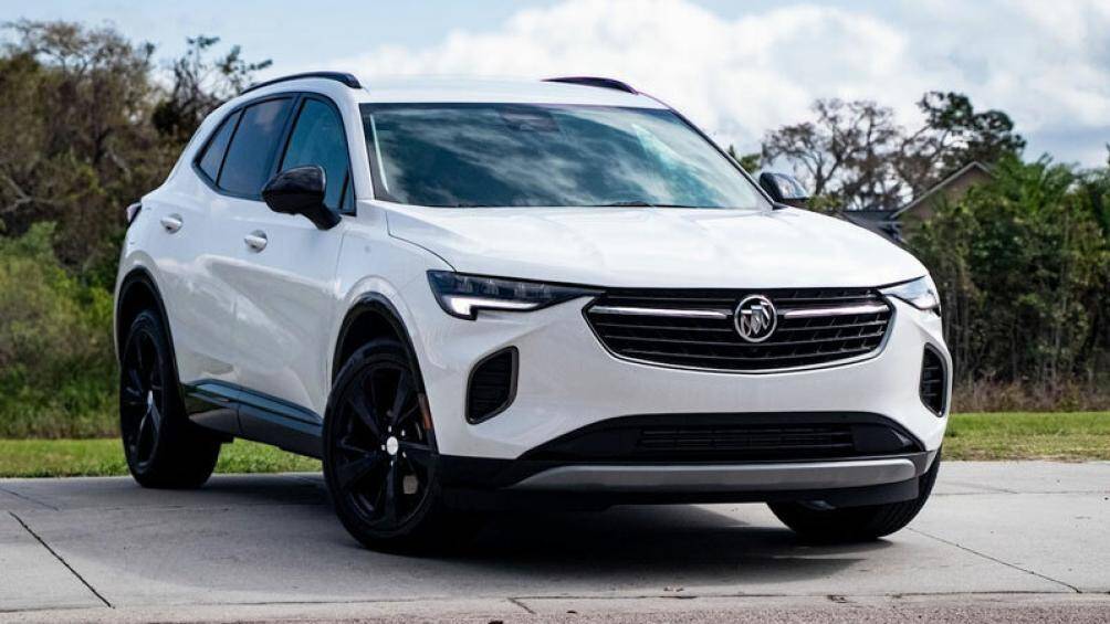1. Buick Envision 2023 (giá khởi điểm: 33.400 USD)