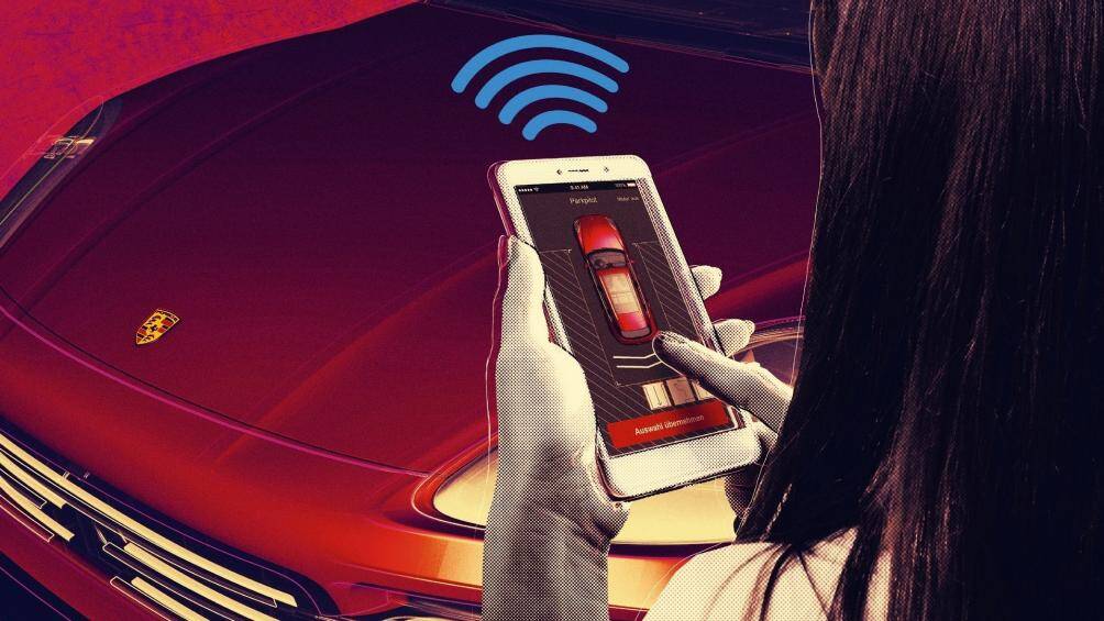 Điều khiển hỗ trợ đỗ xe: Công nghệ này được trang bị trên một số mẫu xe đắt tiền như S-Class hay BMW 7-Series... giúp chủ xe không cần ngồi trong xe vẫn có thể điều khiển ô tô ra, vào chỗ đỗ dọc, hẹp