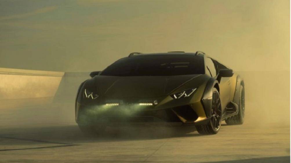 Lamborghini Huracan Sterrato bản địa hình được tạo ra để chinh phục mọi cung đường, kể cả đèo núi