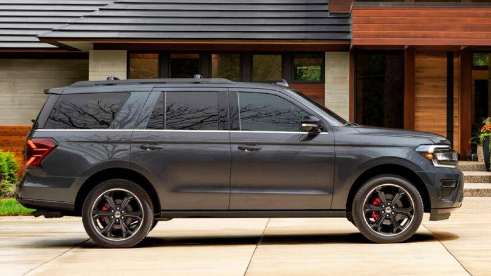 10. Ford Expedition 2022 (độ tin cậy: 75%)