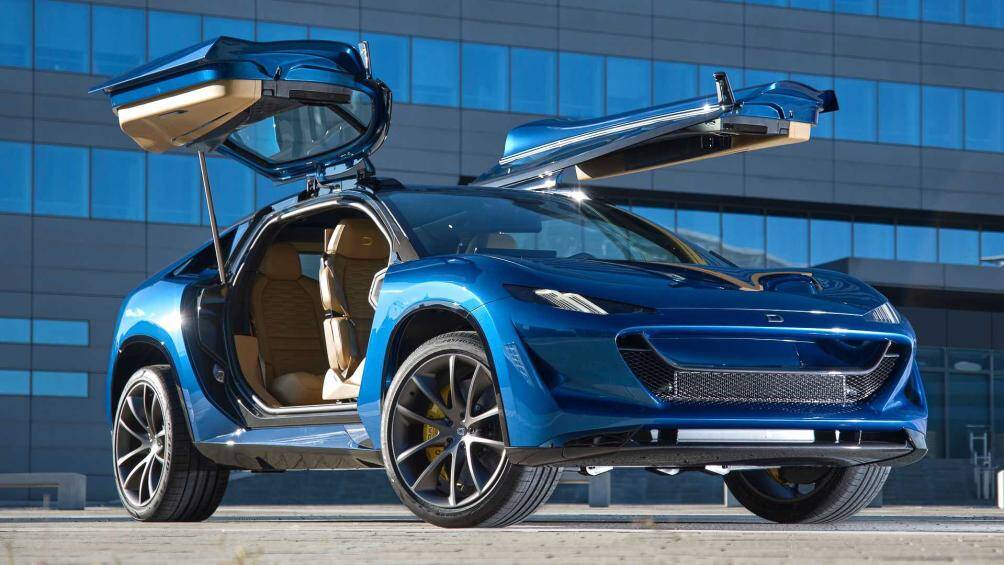 Thương hiệu xe mới Drako vừa trình làng mẫu xe Dragon với thiết kế cửa mở cánh chim lạ mắt, ấn tượng