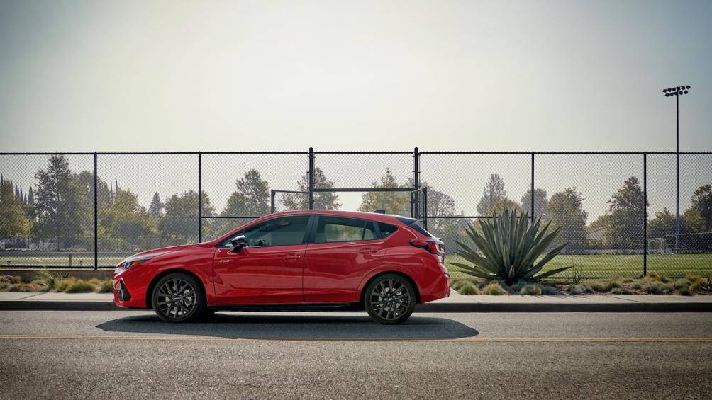 Xe sẽ có cả cấu hình sử dụng động cơ boxer dung tích 2.5L, sản sinh công suất 182 mã lực và 241Nm mô-men xoắn