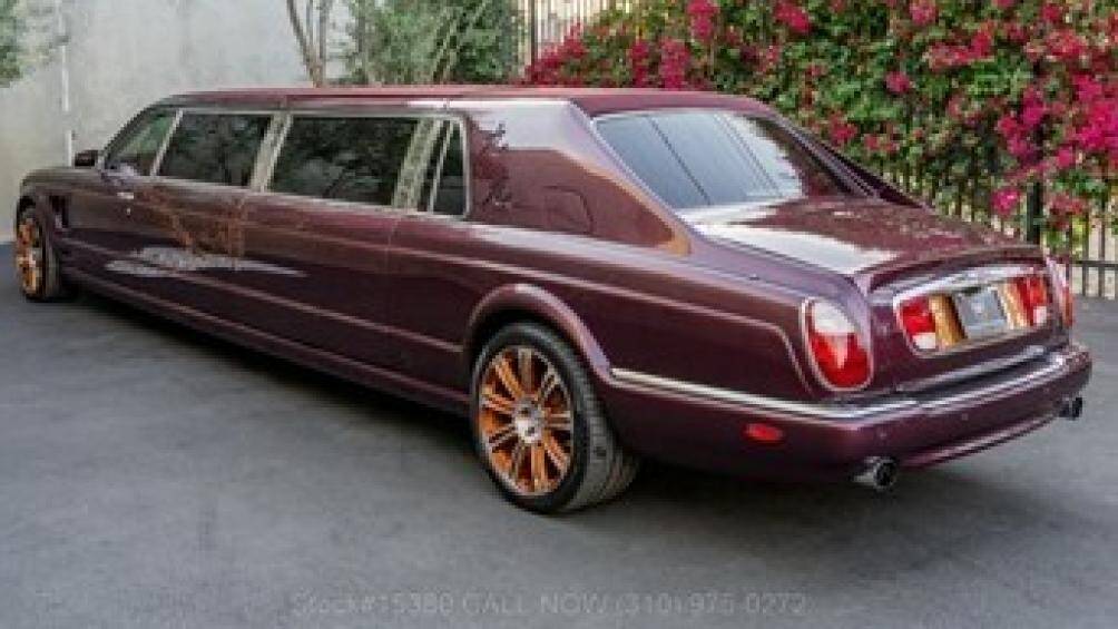 Hiện xe đang được rao bán trên mạng xã hội với mức giá 79.950 USD