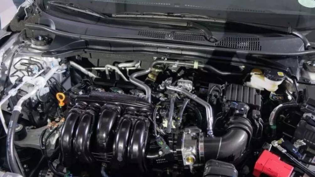 BR-V 2023 sử dụng động cơ i-VTEC 4 xi-lanh, hút khí tự nhiên, dung tích 1,5 lít, với công suất 121 mã lực và mô men xoắn 145 Nm