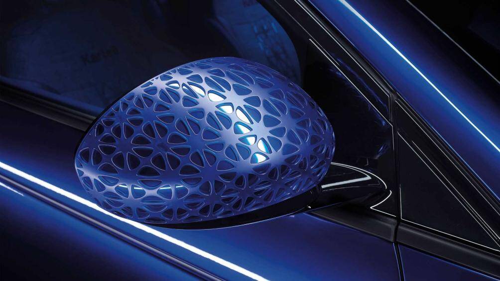 Phiên bản Abarth mạnh mẽ hơn sẽ ra mắt vào ngày 22 tháng 11, có thể đem đến cho người dùng một phiên bản hiệu năng cao ấn tượng hơn