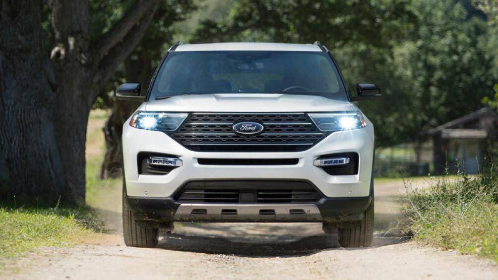 9. Ford Explorer King Ranch 2023 (giá khởi điểm: 54.130 USD)