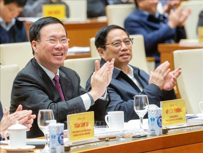 Hội nghị kết nối điểm cầu Trung ương tại Hội trường Diên Hồng, Nhà Quốc hội, thành phố Hà Nội và 11.632 điểm cầu các ban, bộ, ngành ở Trung ương, cấp huyện, cấp xã trên toàn quốc với trên 1 triệu cán bộ, đảng viên tham gia nghiên cứu, học tập.