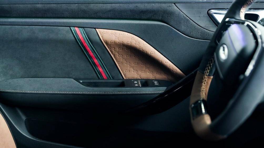 Hiện chưa rõ giá bán của Chery Unbounded Pro Gucci. Trong khi đó, bản thường có giá từ 89.900 - 112.900 Nhân dân tệ (khoảng 312 - 391 triệu đồng)