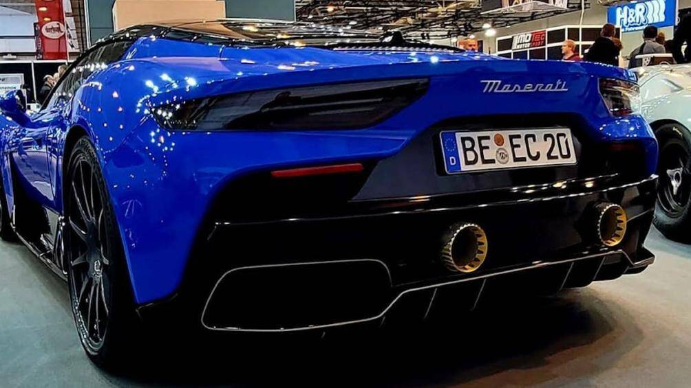 Các kỹ sư tại Edo Competition đã remap ECU đồng thời thay thế hệ thống ống xả mới cho xe