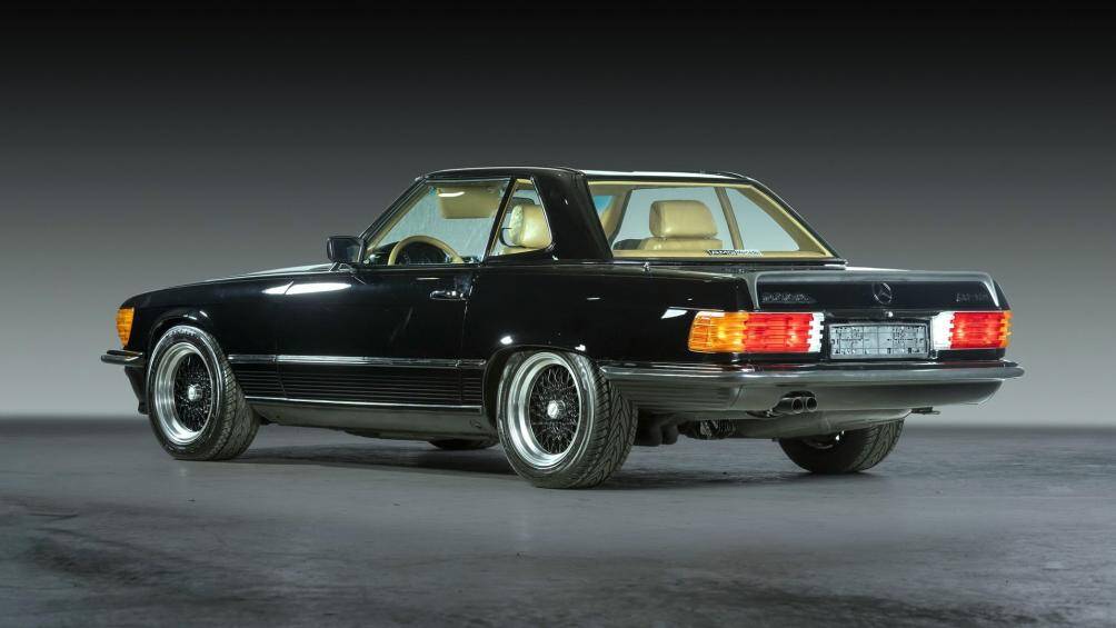 Chiếc xe này là 1 trong số 8 mẫu sản xuất cho thị trường Bắc Mỹ và được nhập khẩu vào năm 1981 bởi Classic Motor