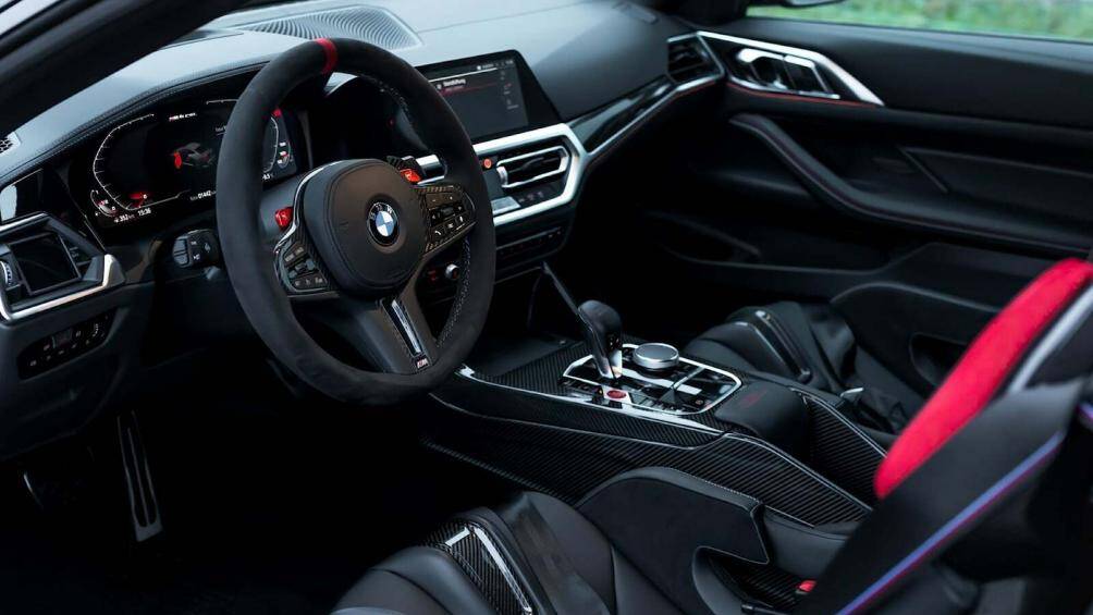 Với chiếc GTR mới này, thương hiệu tiếp tục tăng sức mạnh trên CSL từ 543 mã lực lên 702 mã lực