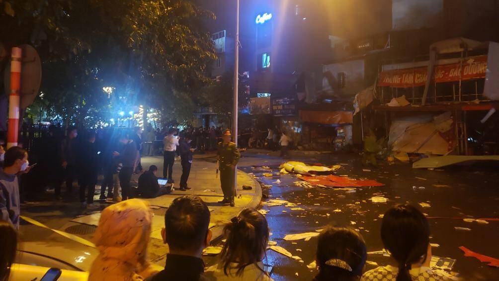 Khu vực cháy là cửa hàng sửa chữa xe máy nằm ngay mặt đường Hoàng Công Chất.