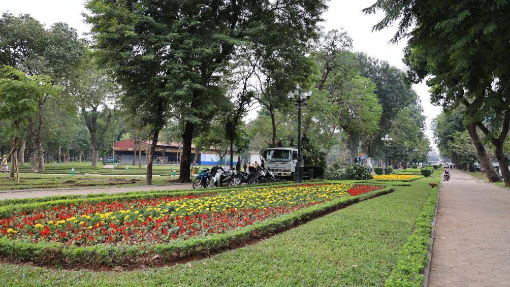 Bà Ngô Thị Hường (cư dân sinh sống tại phố Trần Nhân Tông, quận Hai Bà Trưng) cho rằng việc tạo dựng phố đi bộ xung quanh khu vực hồ Thiền Quang sẽ tạo nhiều hoạt động văn hóa, ẩm thực, để lại nhiều dấu ấn với du khách khi tới với nơi này.