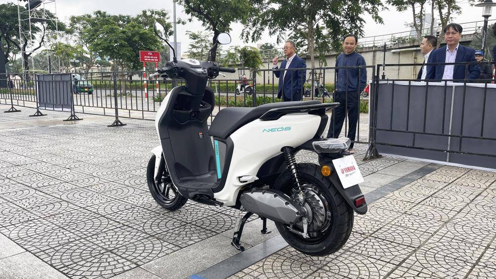 Yamaha Neo's hướng tới nhóm khách hàng trẻ, những người mong muốn sử dụng một mẫu xe máy xanh, thân thiện môi trường