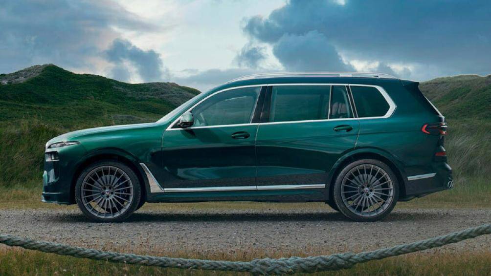 6. Alpina XB7