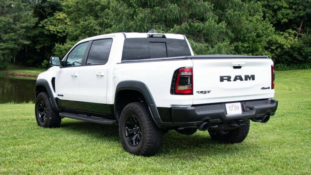 2. Ram 1500 TRX 2021 (công suất tối đa: 702 mã lực)