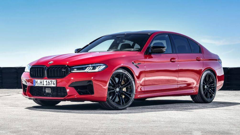 2. BMW M5 Competition (thời gian tăng tốc từ 0-96 km/h: 3,2 giây)